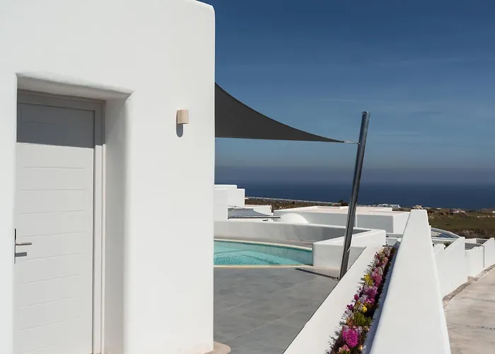 Oikos Santorini Living Concept Szálloda