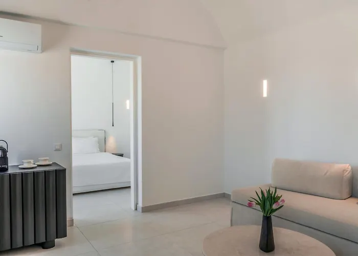 Oikos Santorini Living Concept Szálloda Fíra