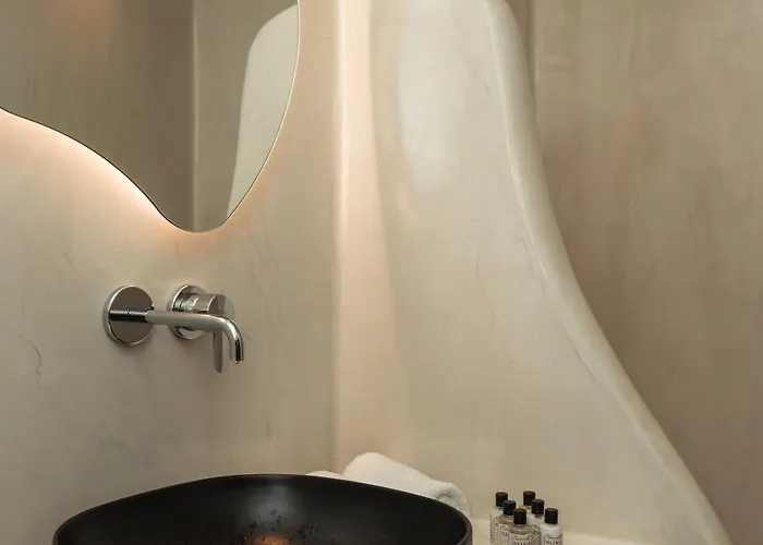 Oikos Santorini Living Concept