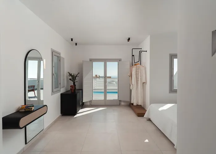Oikos Santorini Living Concept Szálloda 5*