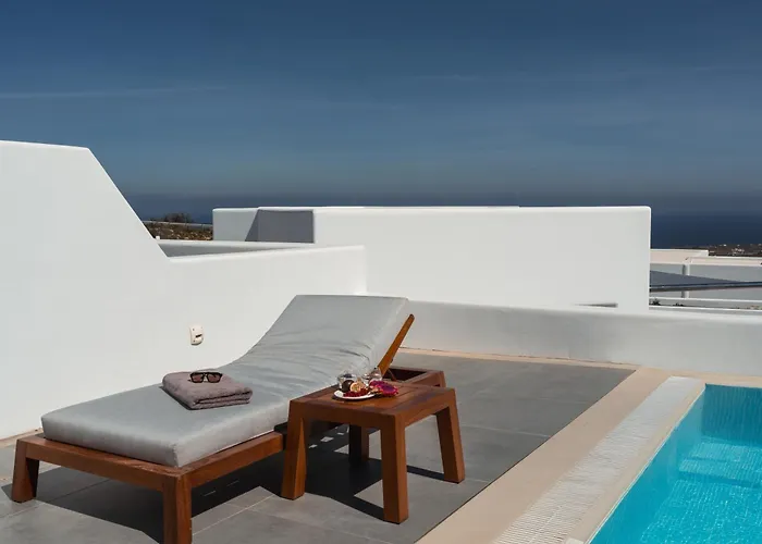 Oikos Santorini Living Concept
