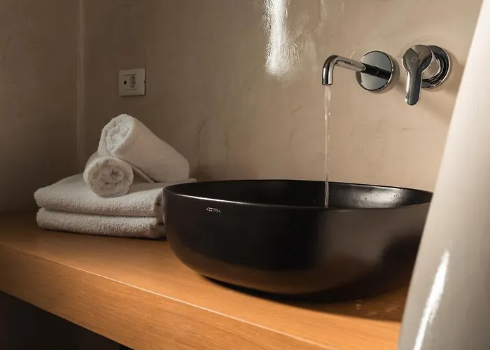 Oikos Santorini Living Concept 5*