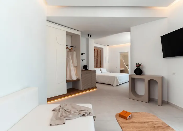 Oikos Santorini Living Concept Otel Fira (Santorini)