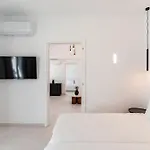 Oikos Santorini Living Concept