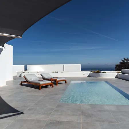 ホテル Oikos Santorini Living Concept