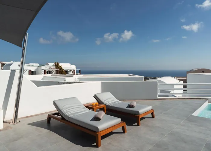 Oikos Santorini Living Concept サントリーニ